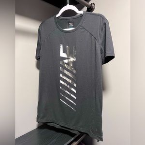 American Eagle Active Flex T-Shirt